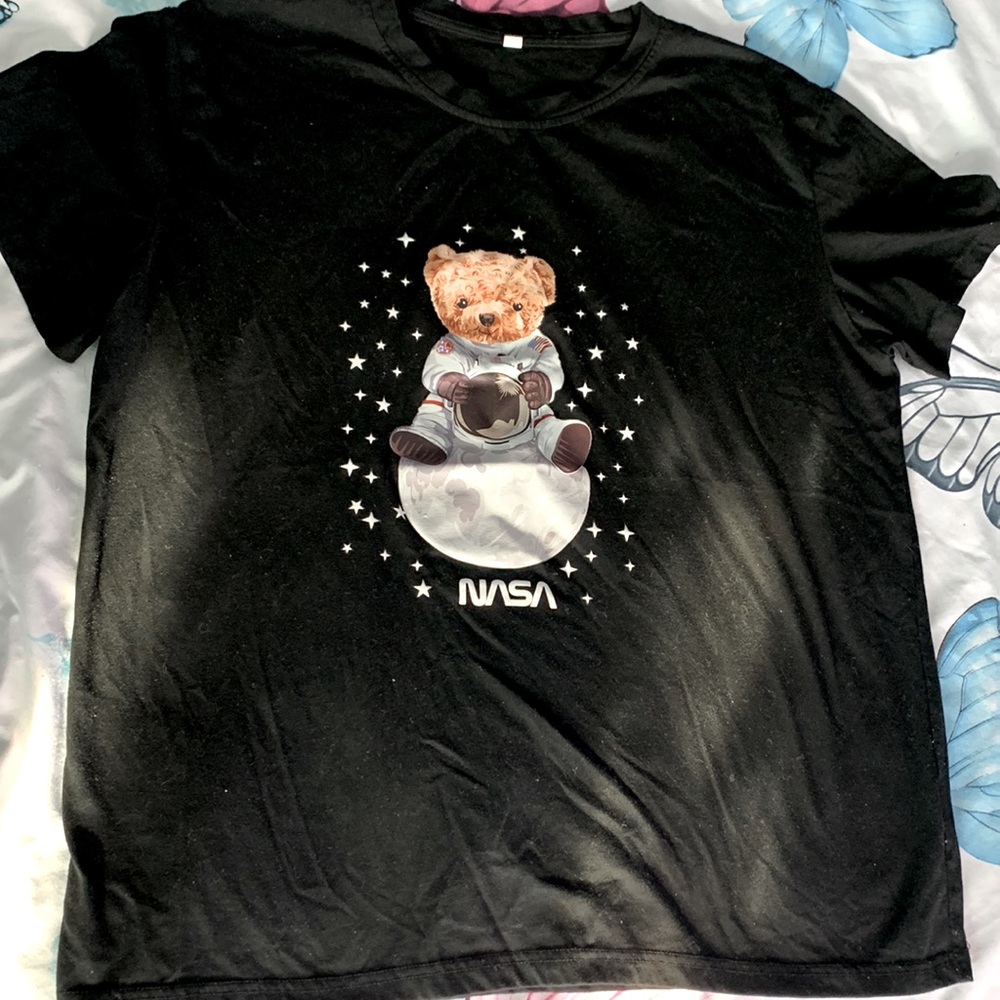Graphic black tee